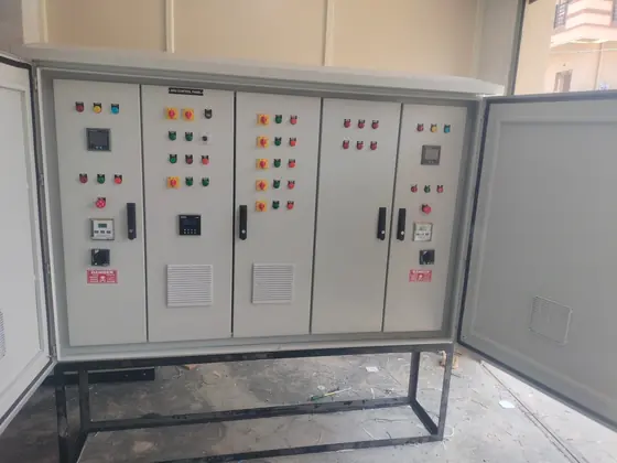 Cubicle panel on a stand with the end door open
