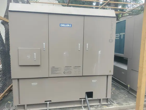 Outdoor panel enclosure labelled for a chiller